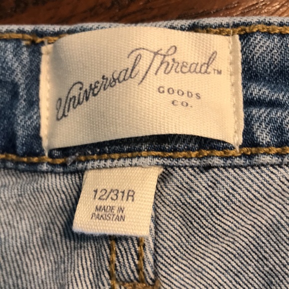 Universal Thread High Rise Slim Straight Jeans - Picture 5 of 13